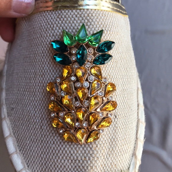 JustFab Sen slip ons - Picture 7 of 7